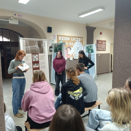 Wystawa „Anna Frank. Historia na dzień dzisiejszy” 